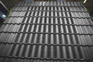 Eternit instala telhas solares em 4 cidades e prepara produção em massa