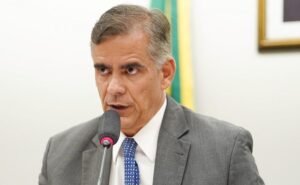 Conselho de Ética instaura processo contra seis deputadas do PT e do Psol – Notícias