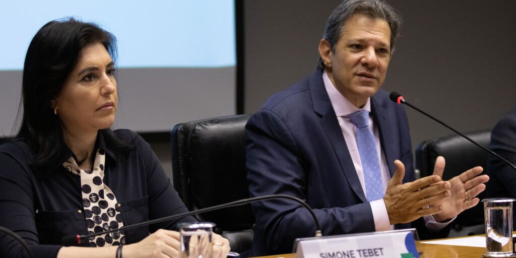 Haddad e Tebet elogiam tom mais ameno de ata do Copom