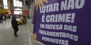 Movimentos fazem ato em defesa do MST e de parlamentares feministas