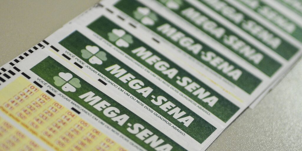 Mega-Sena acumula e próximo prêmio deve chegar a R$ 35 milhões