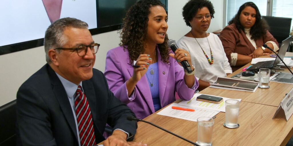 Programa dará apoio a mulheres negras e parentes vítimas de violência