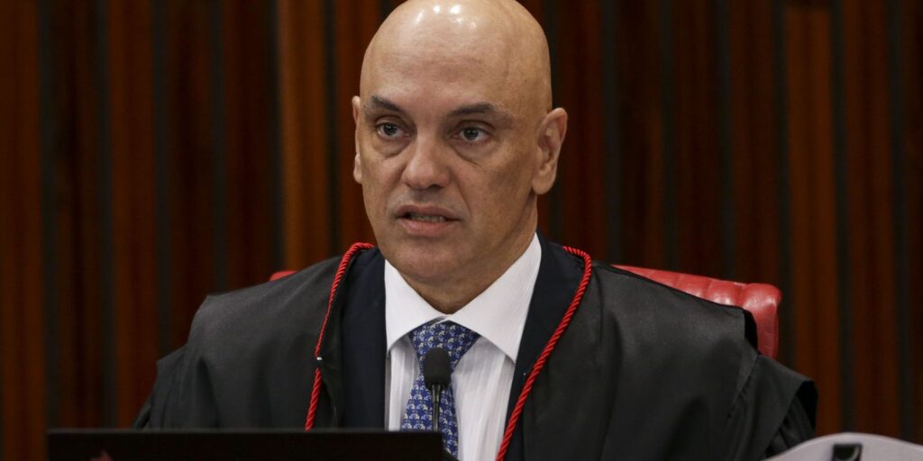 PF identifica pessoas que hostilizaram Alexandre de Moraes na Itália