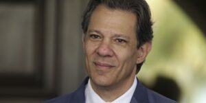 Haddad defende que desoneração da folha seja discutida junto com IR