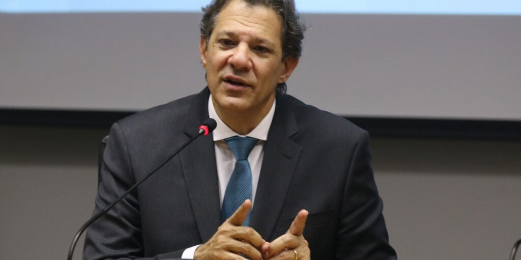 Haddad discute pauta econômica do segundo semestre com Lira