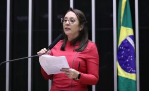 Câmara aprova projeto que cria protocolo para atender vítima de assédio em boate – Notícias