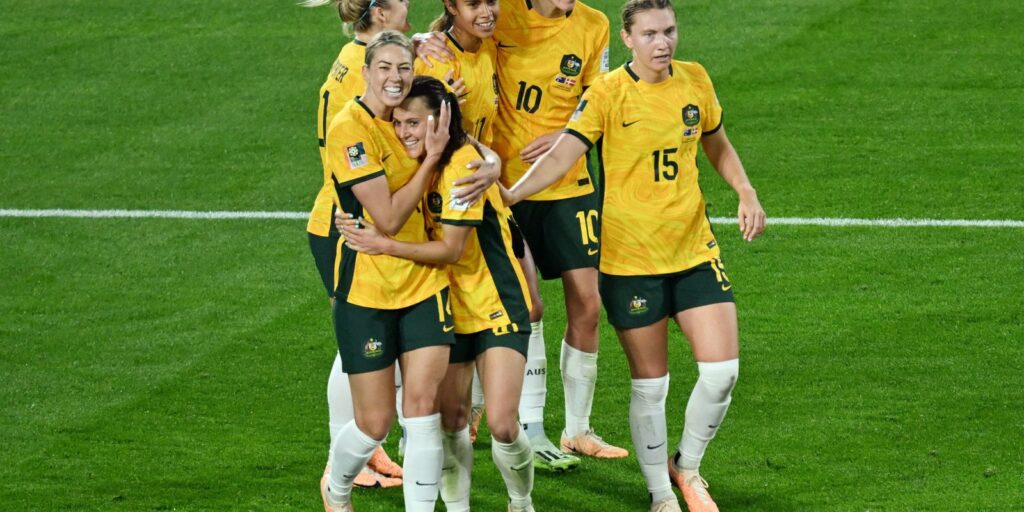 Austrália faz 2 a 0 na Dinamarca e avança às quartas da Copa Feminina