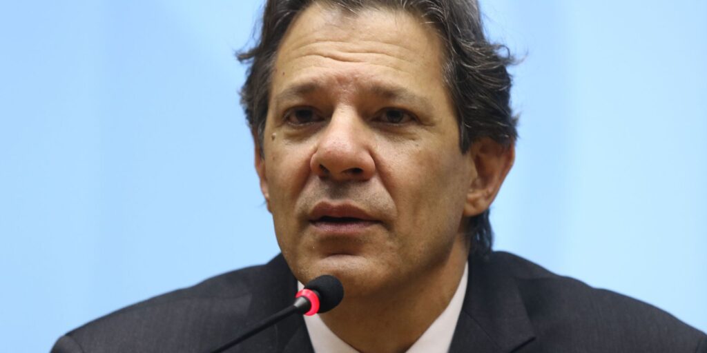 Fim do parcelamento sem juros prejudicará consumidores, diz Haddad