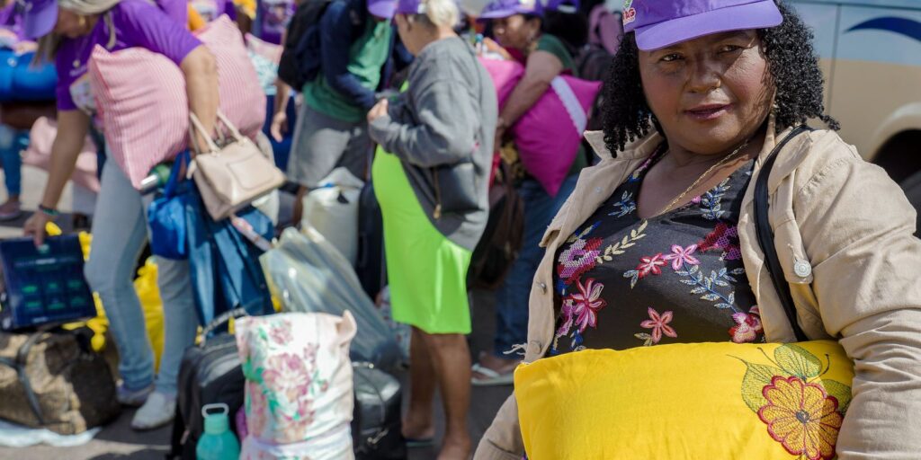 Marcha das Margaridas ocupa ruas de Brasília 