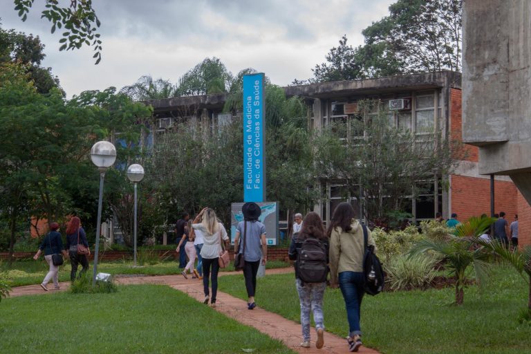 Comissões debatem autonomia universitária nesta quarta – Notícias