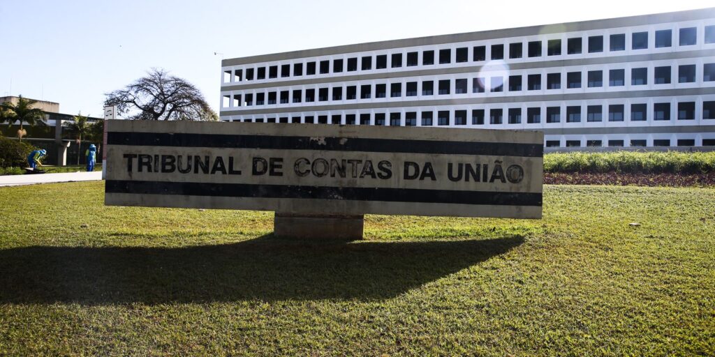 TCU: deficiências técnicas e operacionais atrasaram novo ensino médio