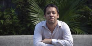 Morte de Bernadete mostra face perversa do Brasil, diz Itamar Vieira