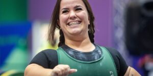 Mariana D’Andrea é campeã mundial de halterofilismo paralímpico