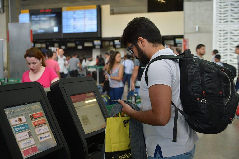 CPI das Pirâmides Financeiras debate preços de passagens com representantes de empresas aéreas – Notícias