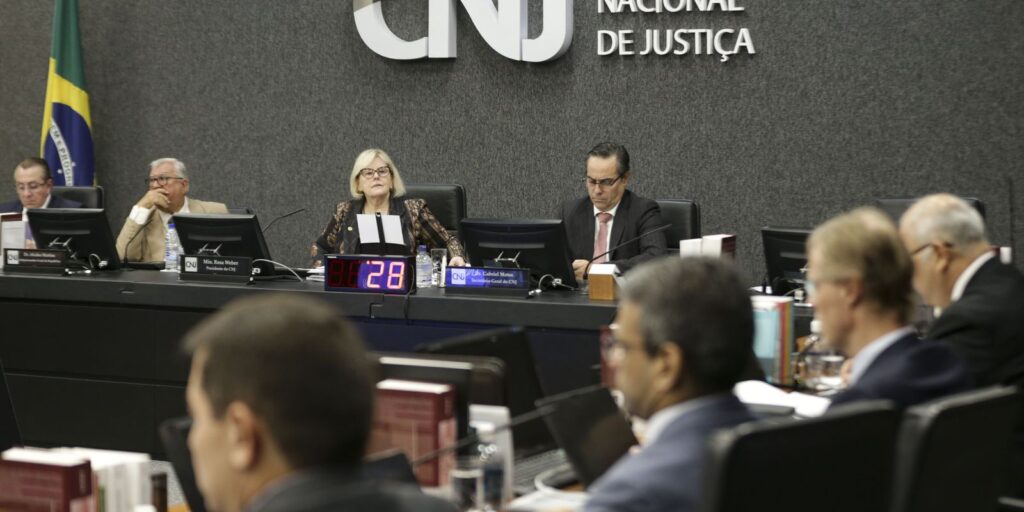 CNJ aprova regra de gênero para ampliar número de juízas