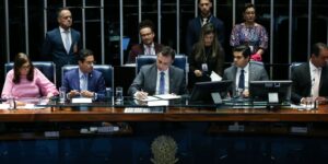 Congresso promulga mudança sobre perda de nacionalidade brasileira