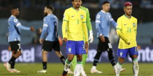 Eliminatórias: Brasil perde para Uruguai em noite para esquecer