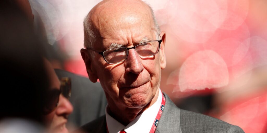 Lenda da Inglaterra, Bobby Charlton morre aos 86 anos