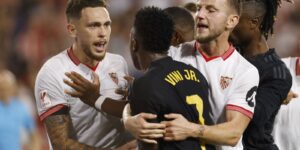 Sevilla expulsa torcedor que cometeu atos racistas em jogo contra Real