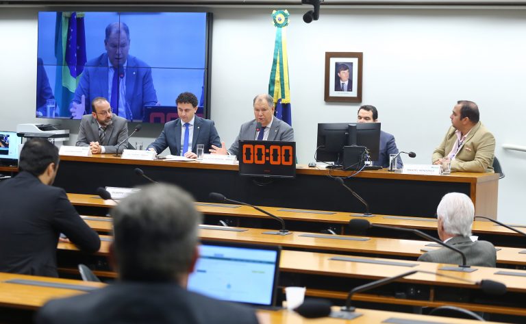 Setor produtivo pede transparência do governo nas discussões sobre controle do tabaco – Notícias