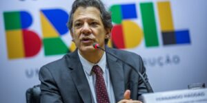 Receita investigou aumento de compensações tributárias, diz Haddad