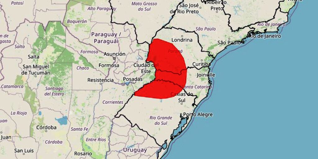 Frente fria e ciclone extratropical elevam risco de tempestades no Sul