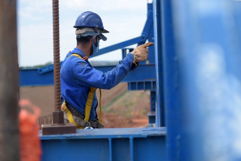 Entra em vigor lei que institui pacto pela retomada de obras inacabadas – Notícias