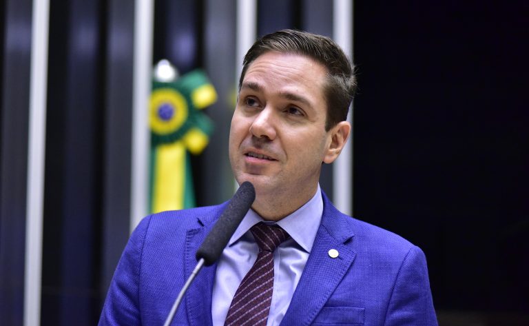 Comissão aprova obrigatoriedade de hospitais a orientarem pais sobre teste do pezinho – Notícias