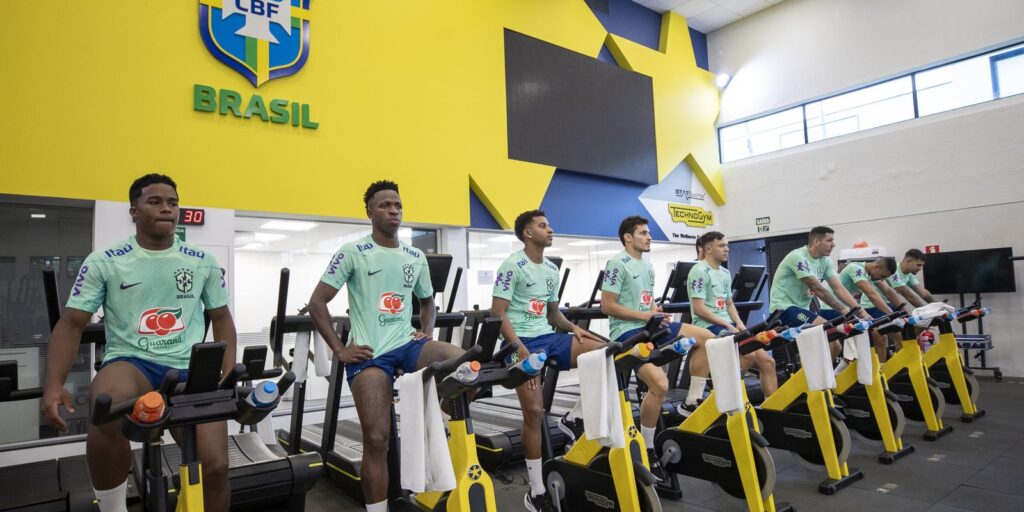 Eliminatórias: Brasil começa a se apresentar na Granja Comary