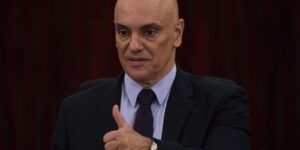 Moraes manda soltar quatro réus pelo 8 de janeiro