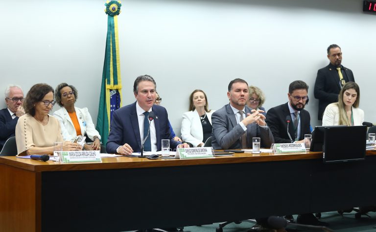 Ministro diz que as questões do Enem foram elaboradas em 2021, durante governo Bolsonaro – Notícias