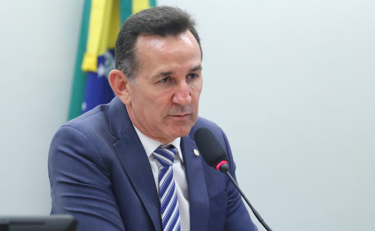 Comissão aprova diretrizes para elaborar política de indústria, tecnologia e comércio exterior – Notícias