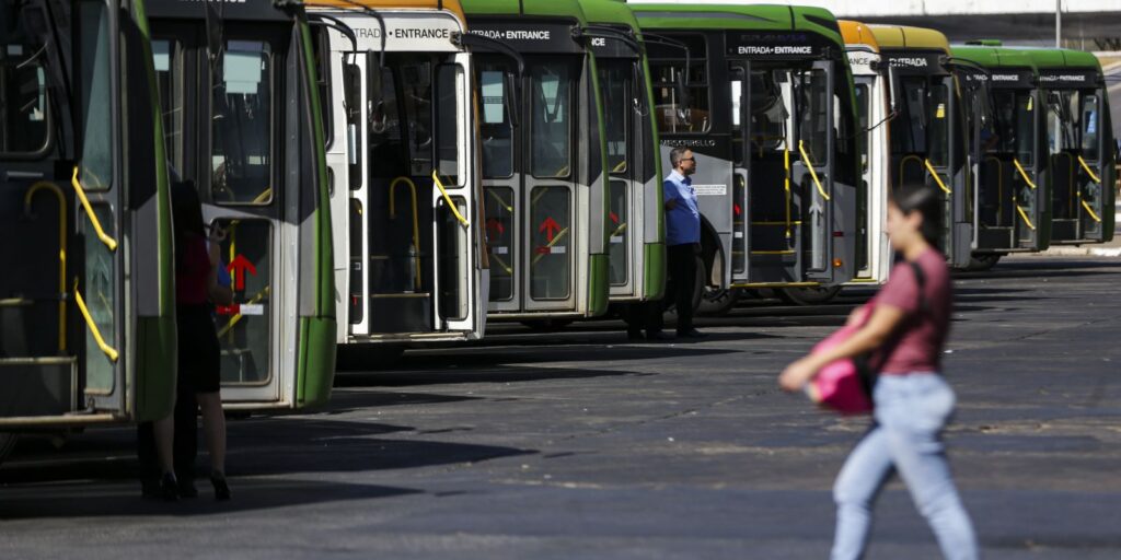 Três em cada 4 mulheres já sofreram violência no deslocamento