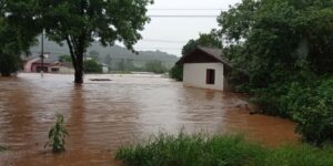 Chuvas intensas ameaçam 12 estados e o DF