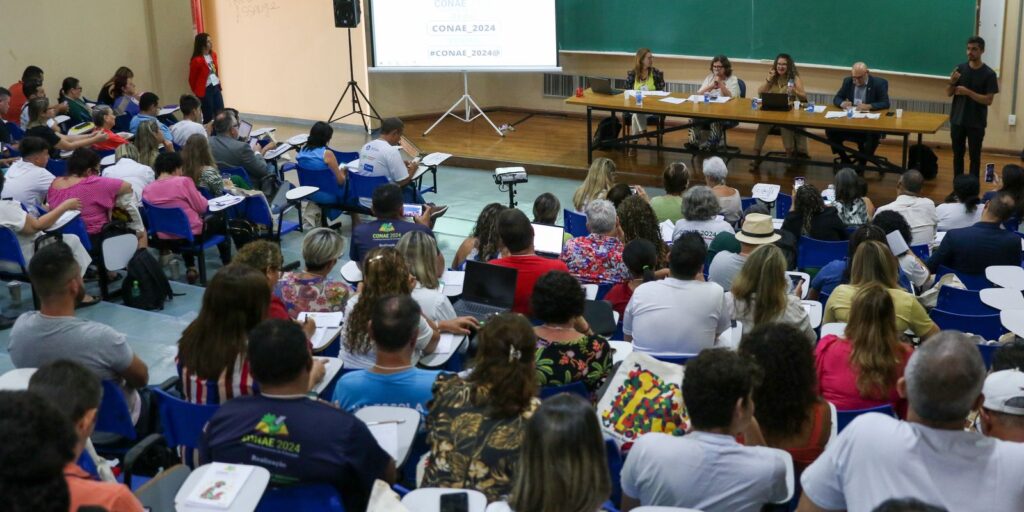 Questões de gênero são foco em conferência sobre educação em Brasília