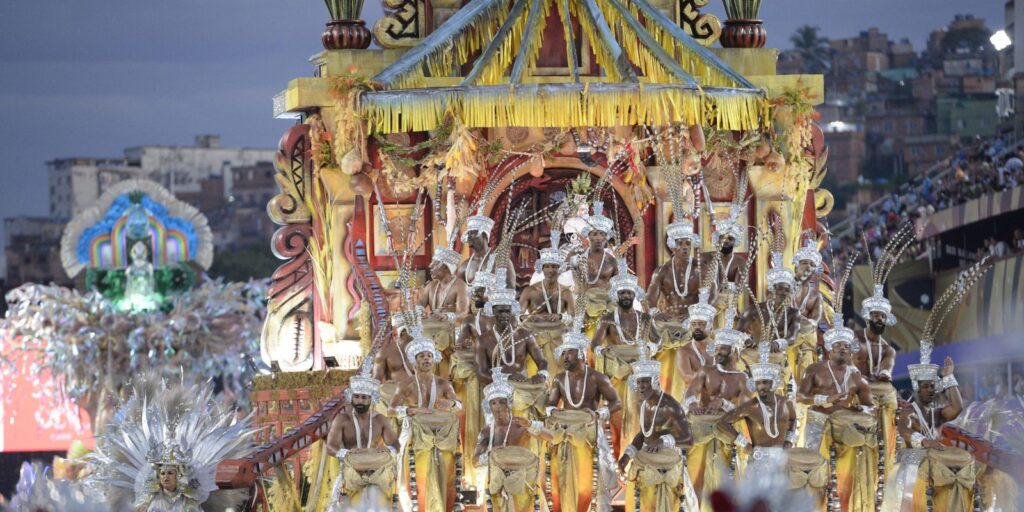 Nos 40 anos da Sapucaí, Viradouro é campeã do carnaval do Rio