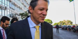 Haddad nega que Centrão tenha pedido saída de assessor especial