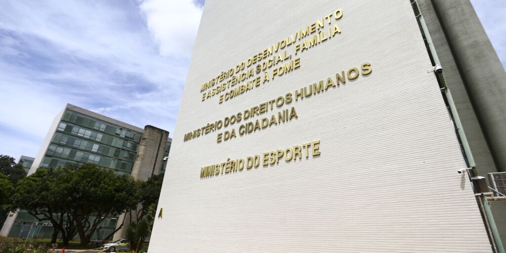 Governo regulamenta certificação de comunidades terapêuticas