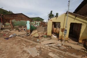 Projeto prevê ajuda para reconstruir casas em área atingida por desastres – Notícias