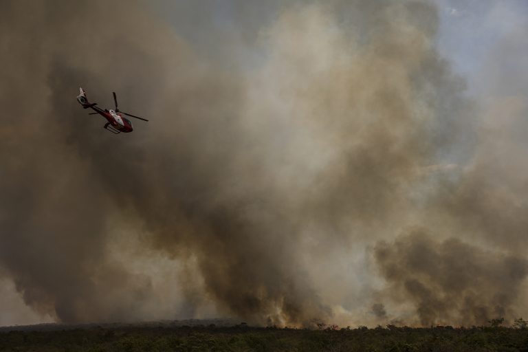 Deputados se mobilizam diante de seca histórica e queimadas descontroladas – Notícias