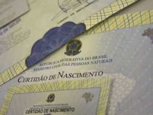 Projeto dispensa comprovação do estado civil dos pais na certidão de nascimento – Notícias