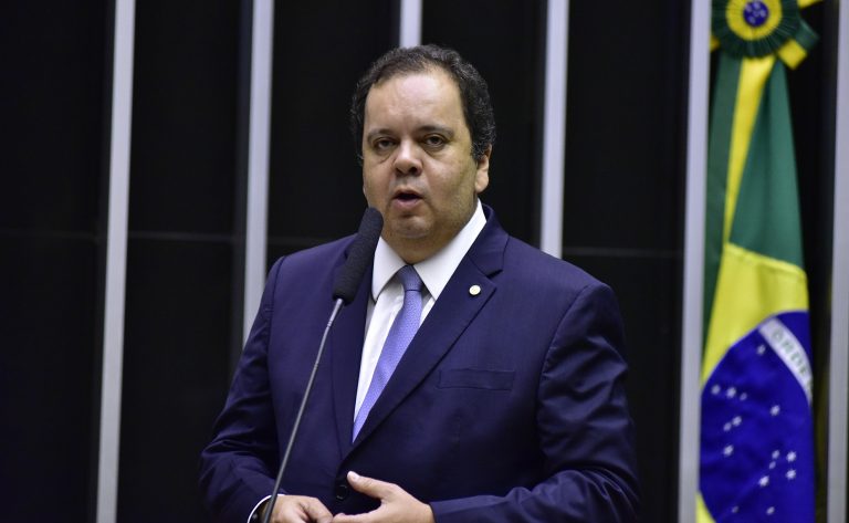 Elmar Nascimento confirma candidatura e defende renovação da Câmara – Notícias