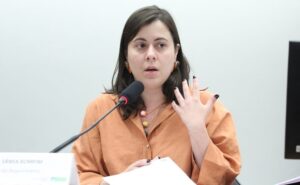 Comissão aprova pensão para vítima de tentativa de feminicídio com incapacidade permanente – Notícias