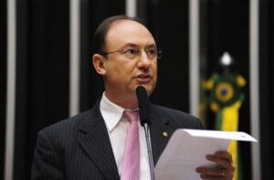 Morre no Rio o ex-deputado Neilton Mulim – Notícias