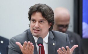 Comissão aprova projeto com política de saúde mental para atingidos em desastres – Notícias