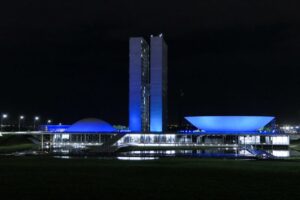 Congresso se ilumina de azul pelo Dia Internacional da Síndrome de Angelman – Notícias