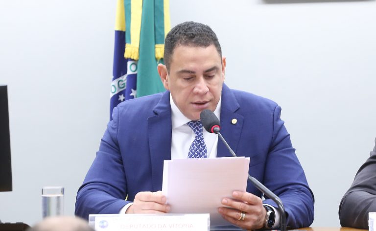 Projeto proíbe empresa com menos de dois anos de atuação de realizar pesquisa eleitoral – Notícias