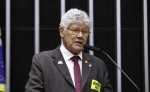 Deputados de diferentes partidos criticam pena de cassação contra Glauber Braga – Notícias