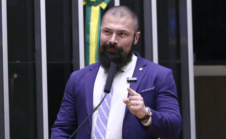 Comissão aprova recondução imediata de preso que descumprir regras da saída temporária – Notícias