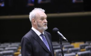 Comissão aprova transporte gratuito para pessoas com deficiência em casos de tratamento fora do domicílio – Notícias